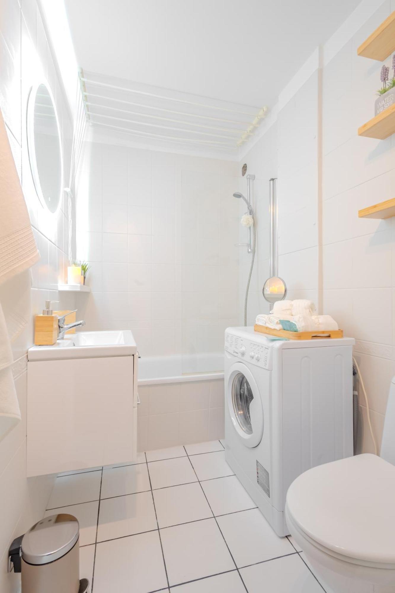 Апартаменты Rezydencja Filmowa- Wygodny Apartament 10 Min Od Lotniska I Centrum Варшава Экстерьер фото