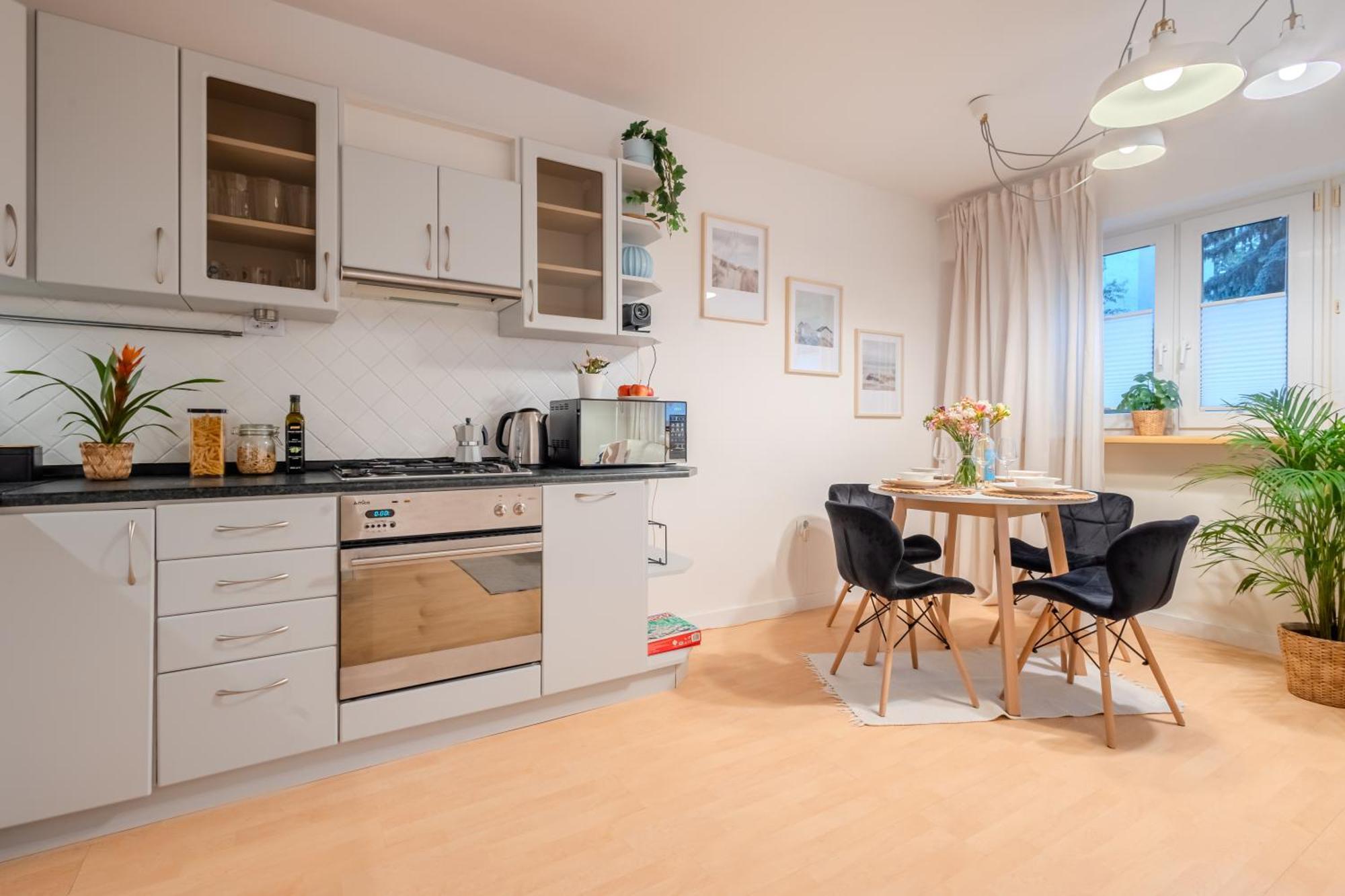 Апартаменты Rezydencja Filmowa- Wygodny Apartament 10 Min Od Lotniska I Centrum Варшава Экстерьер фото
